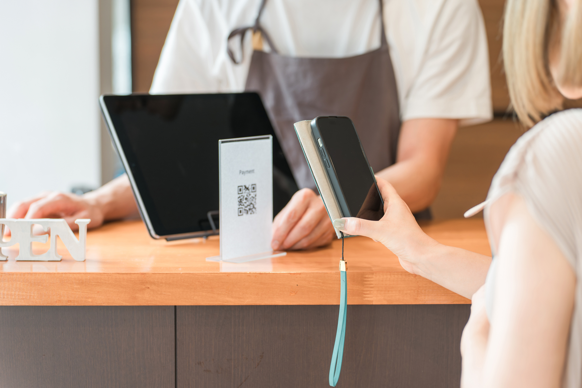 ポップアップストアのレジはどう準備する？ポイントとおすすめのサービスを紹介 - SHOPCOUNTER MAGAZINE