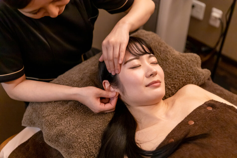 耳つぼサロンを低リスクで開業！出店場所の選び方とは？