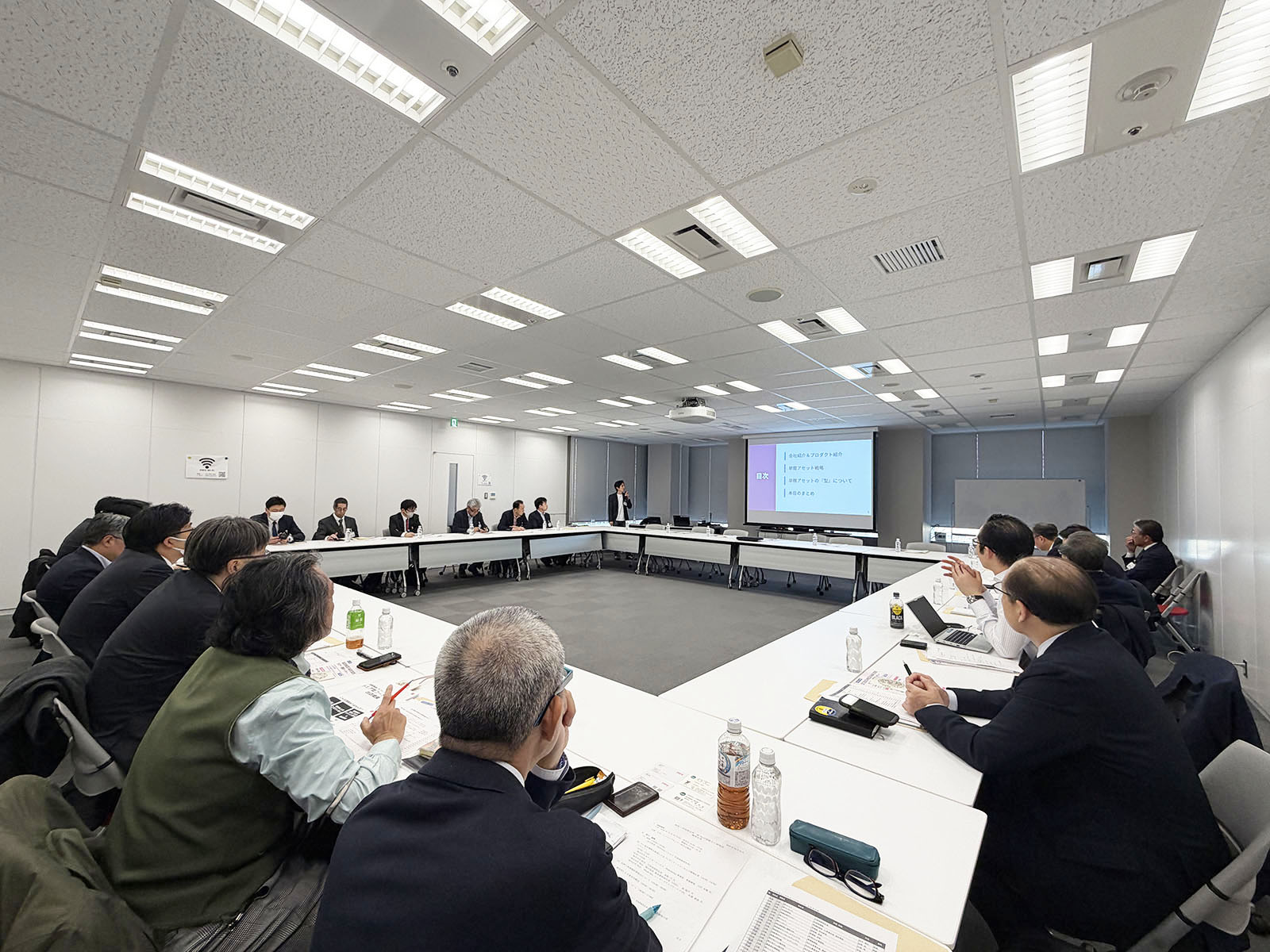 登壇の様子（画像）